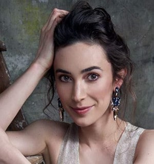 Geraldine Hakewill